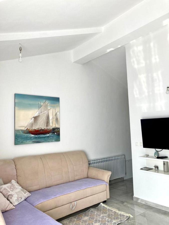 Apartment Andjela Starigrad Paklenica Buitenkant foto