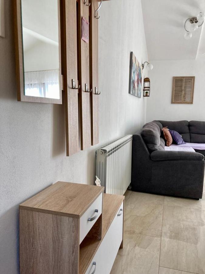 Apartment Andjela Starigrad Paklenica Buitenkant foto