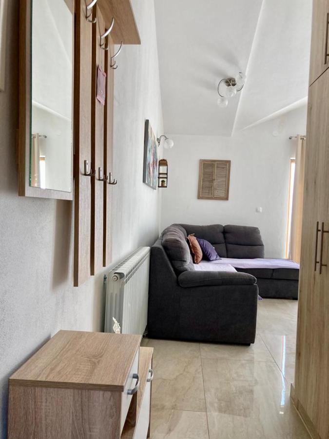 Apartment Andjela Starigrad Paklenica Buitenkant foto