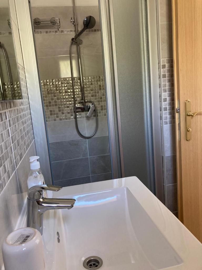 Apartment Andjela Starigrad Paklenica Kamer foto