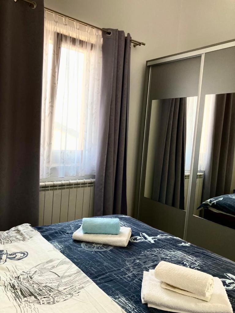 Apartment Andjela Starigrad Paklenica Kamer foto