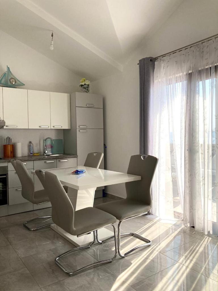 Apartment Andjela Starigrad Paklenica Kamer foto