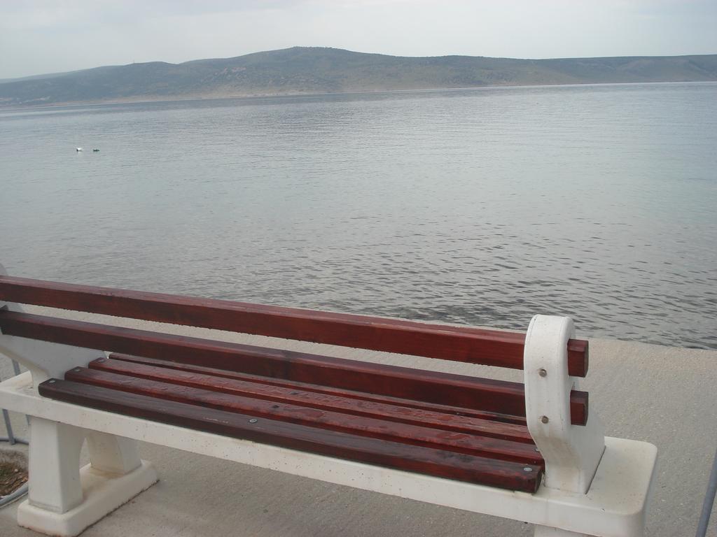 Apartment Andjela Starigrad Paklenica Buitenkant foto