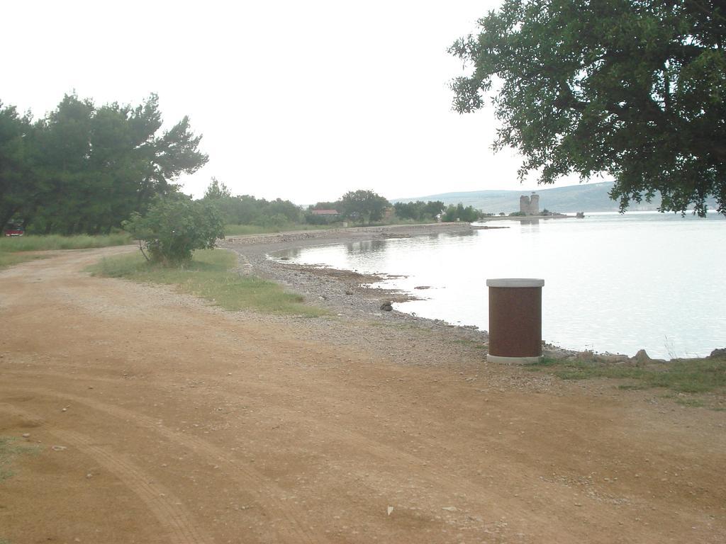 Apartment Andjela Starigrad Paklenica Buitenkant foto